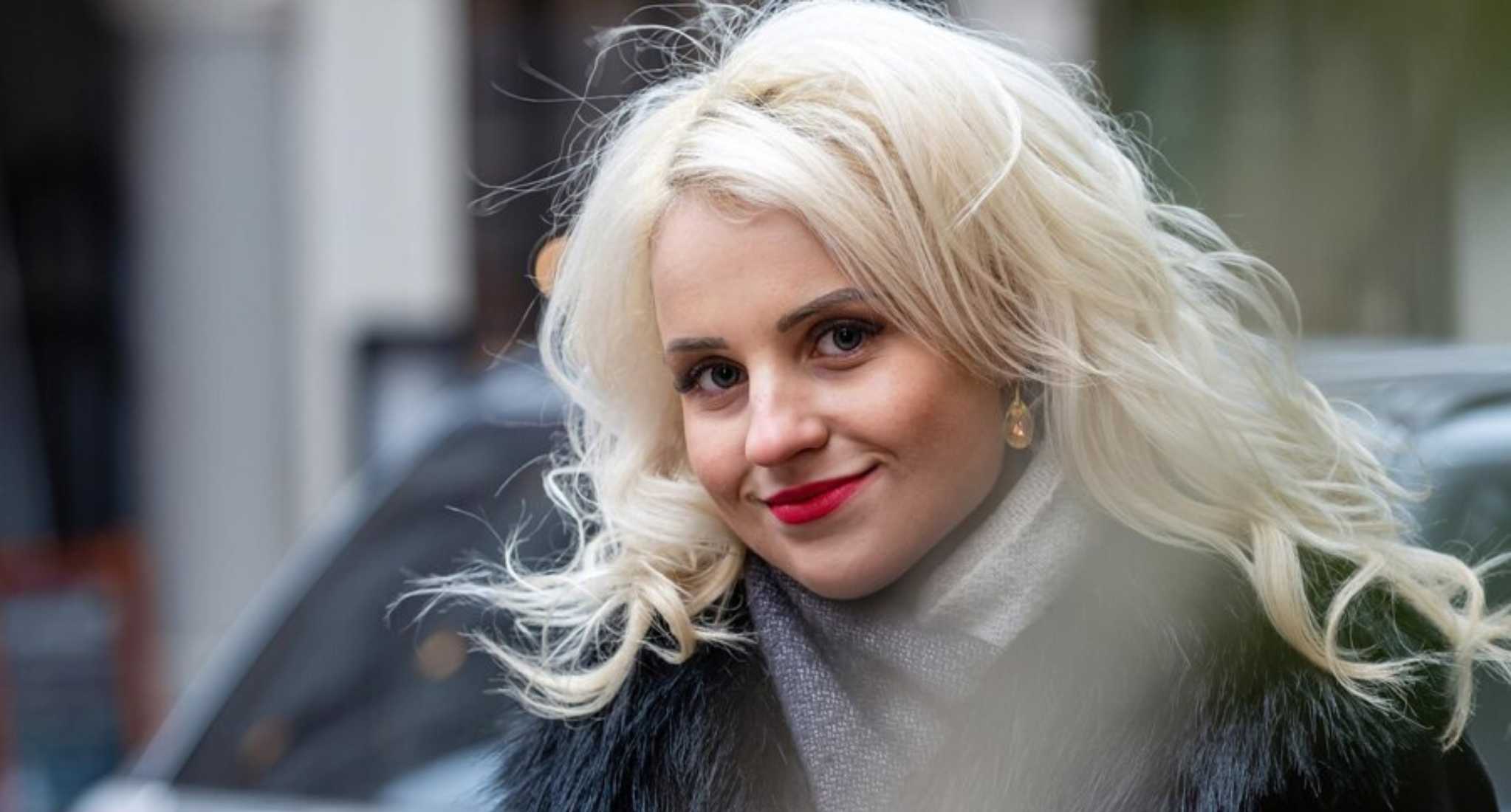 18. Blonde Wolf Cut with Soft Waves