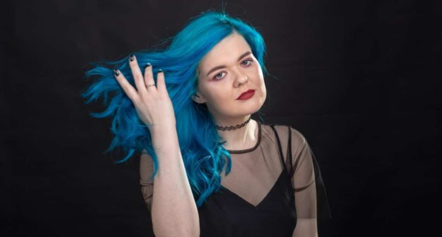 Turquoise Bright Hair Color Ideas
